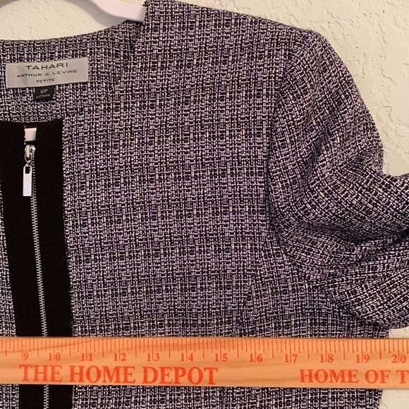 Tahari Purple White/Black Tweed Blazer with Modern Zipper Size 10 P - Picture 4 of 12